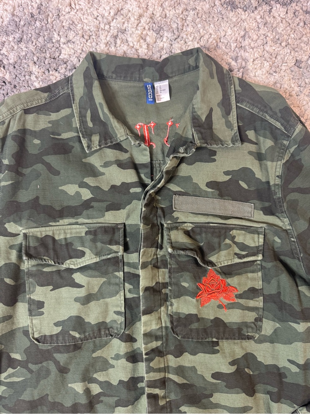 Divided by H&M, Camo Print Long Sleeve Button Down Shirt Jacket with Embroidery - Picture 3 of 7